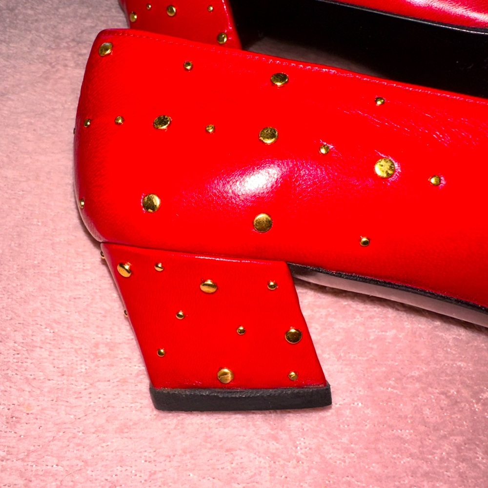 FIA’LE STUNNING RED LEATHER STUDDED HEELS. Size 7. - Picture 7 of 8